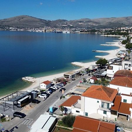 Apartments Anna Trogir Extérieur photo