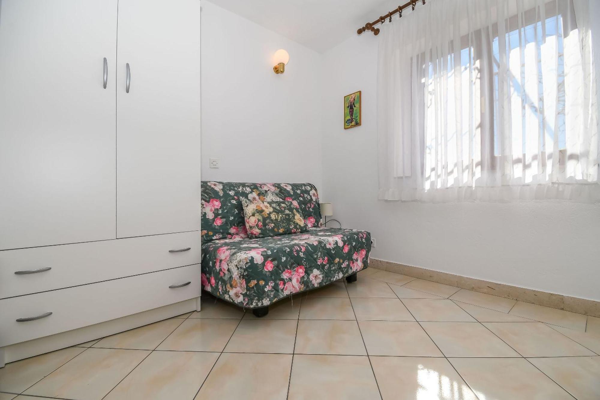 Apartments Anna Trogir Extérieur photo