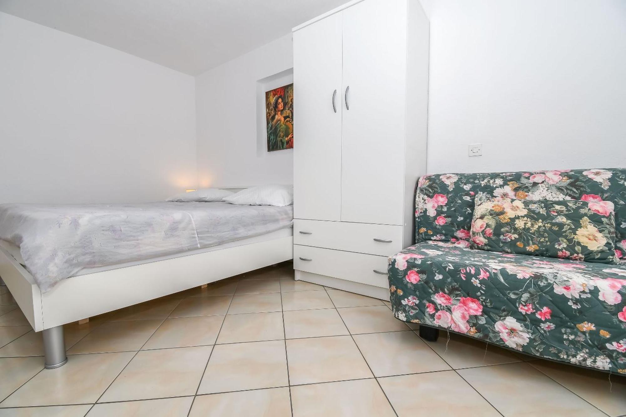 Apartments Anna Trogir Extérieur photo