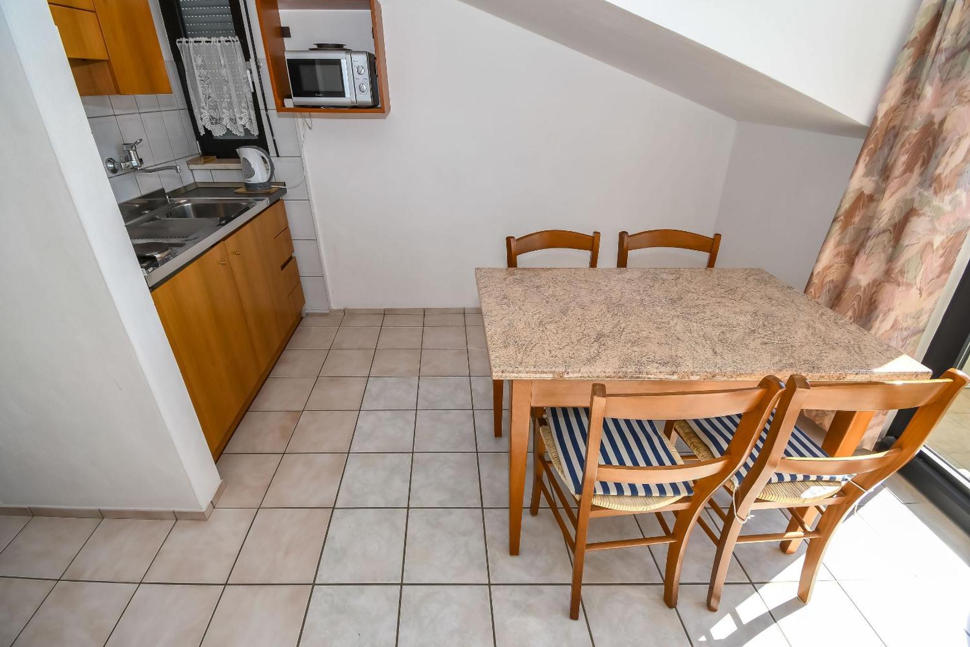 Apartments Anna Trogir Extérieur photo